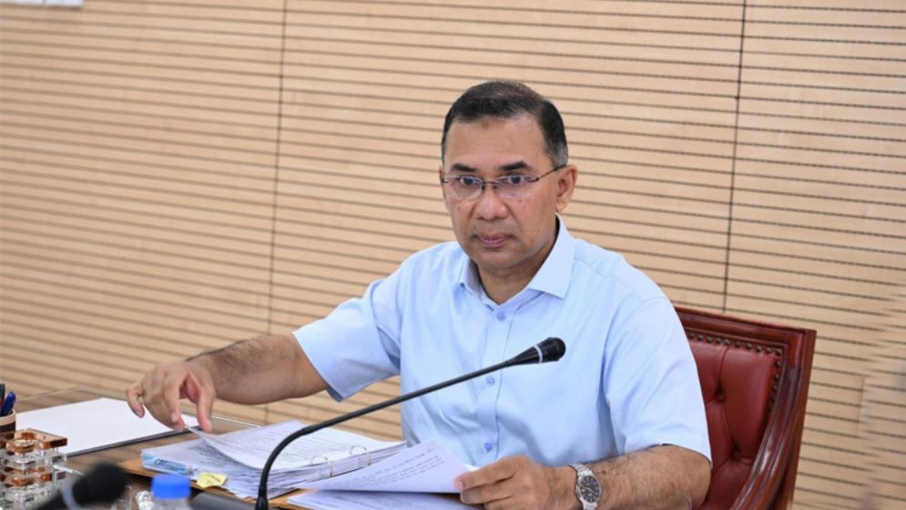 PM convenes ECNEC meeting at Secretariat