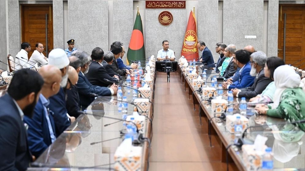 Prime Minister orders quick resolution of challenges in garment industry