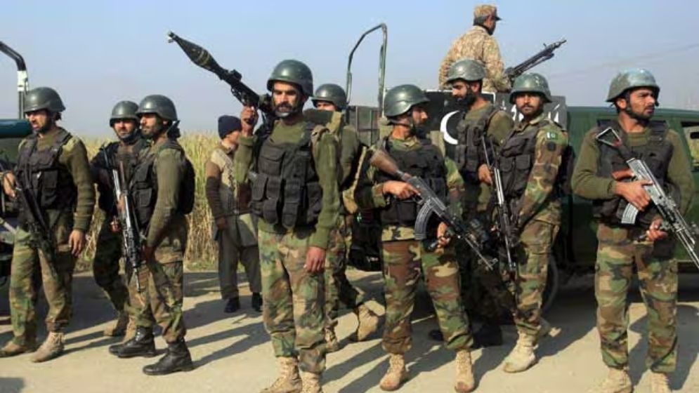 Pakistan military confirms 15 fatalities in militant checkpoint attack