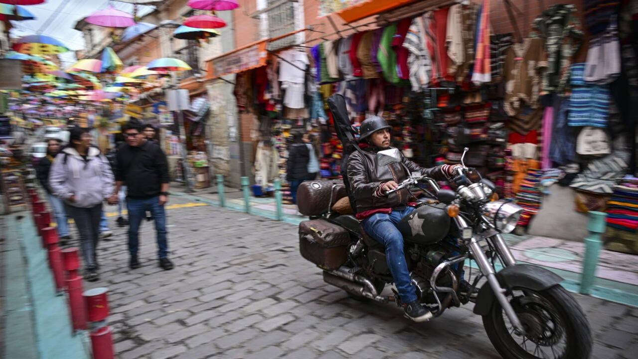 Crisis-hit Bolivia looks to the right for economic salvation