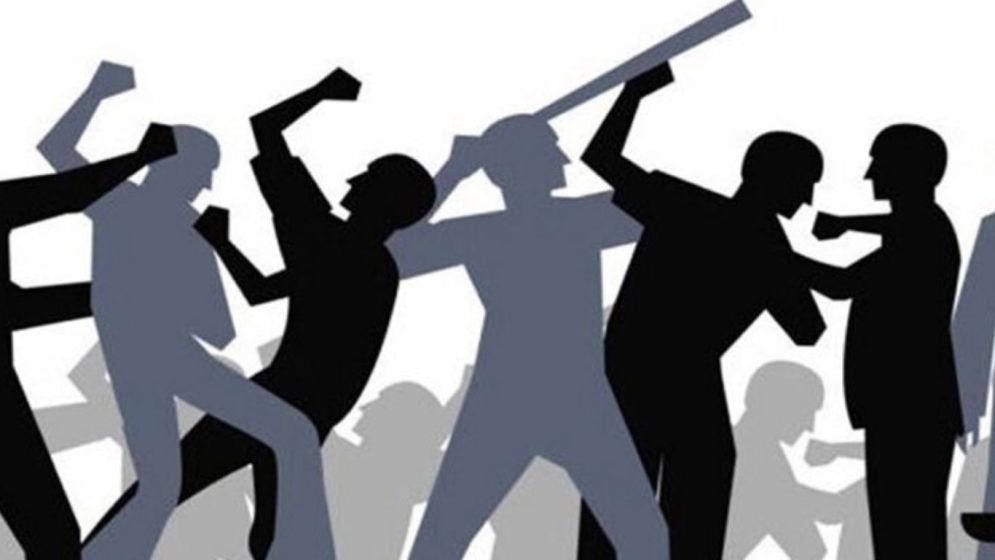 Clash Between Chhatra Dal and Shibir Sparks Unrest at Dhaka College