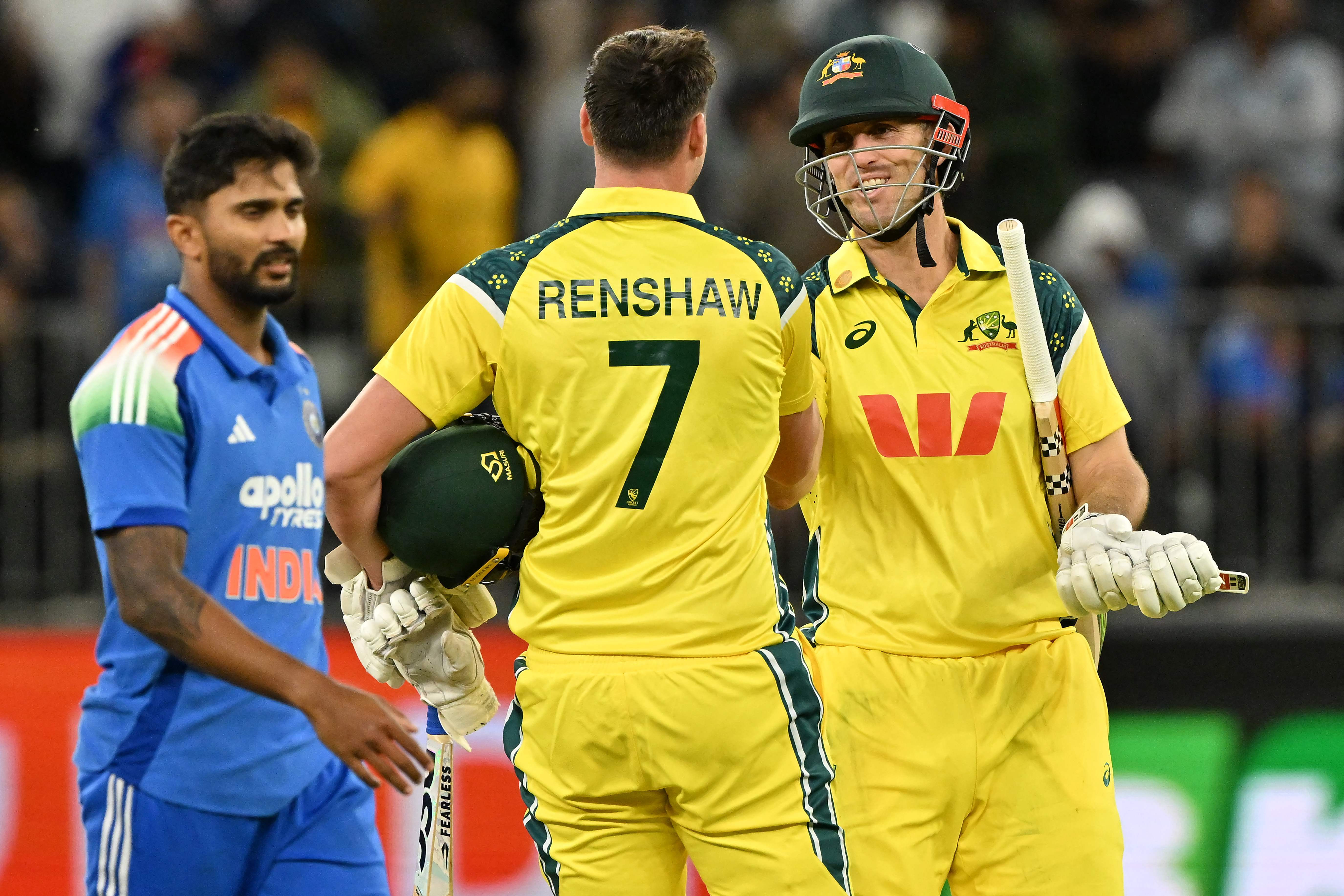 Marsh guides Australia to a 7-wicket win over India