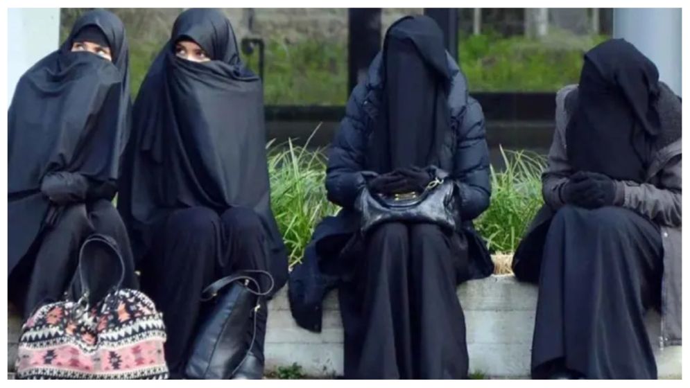 Portugal Approves Ban on Full-Face Coverings in Public Places