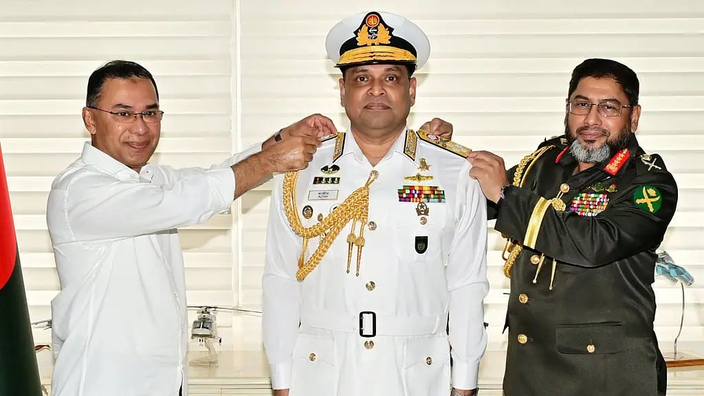 Bangladeshi tailor in Dubai