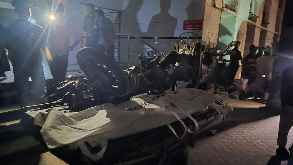 Three Killed in Tragic Faridpur Road Crash