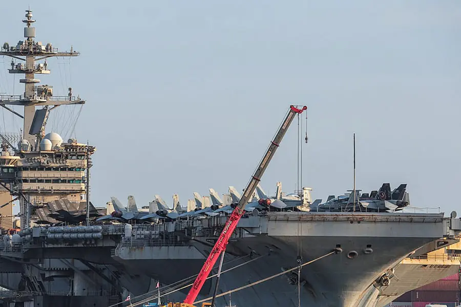 USS Abraham Lincoln Leaves Thailand Following Port Visit