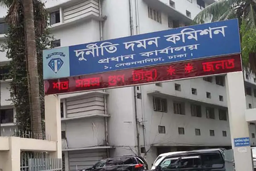 ACC Uncovers Evidence of Revenue Evasion at Tejgaon Registration Complex