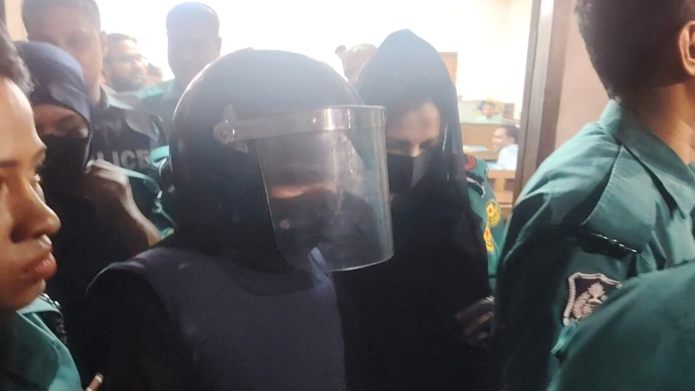 Infamous pornography couple on 5-day remand