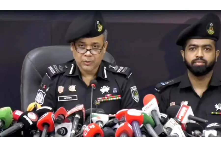 Eight Arrested After SB Officer Beaten to Death in Aminbazar