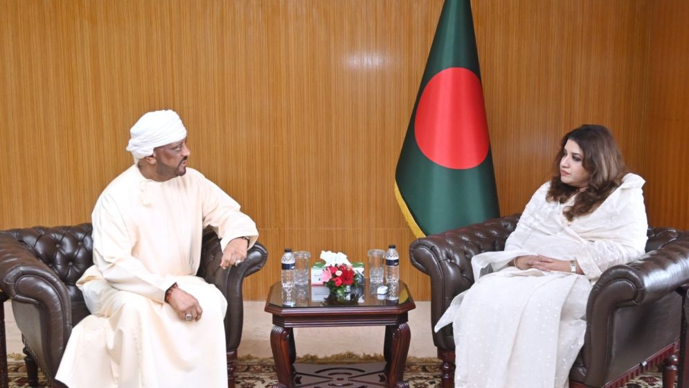Oman Plans to Hire 10,000 Bangladeshi Farm Workers