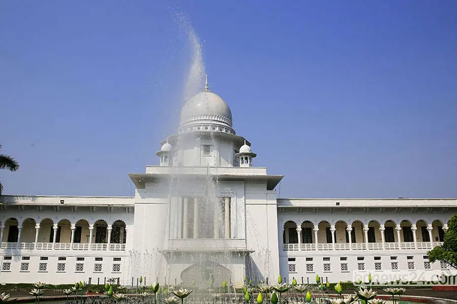 Supreme Court Steps Up Efforts to Clear Case Backlog