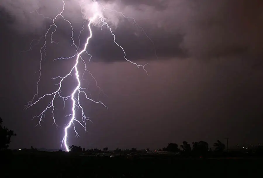 Two Killed, Two Injured in Kushtia Lightning Strikes