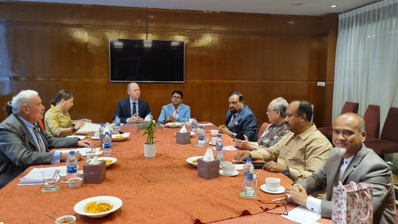 Jatiyo Party, IRI delegation discuss political climate, election concerns