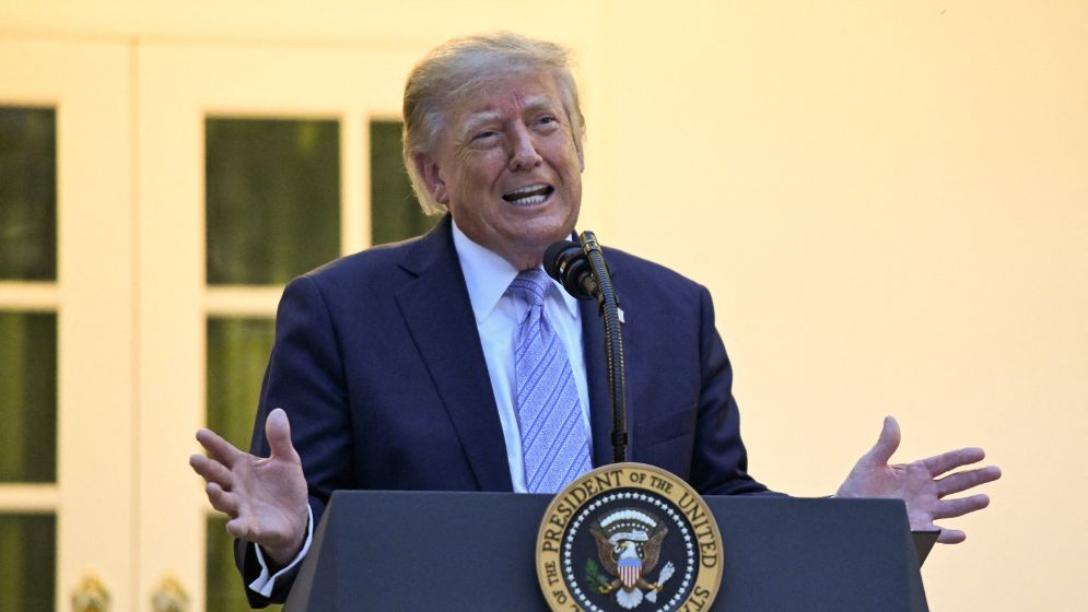 Trump Says Houthis Will Not Target US Amid Escalating Saudi Attacks