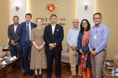 British High Commission, Democracy International meet Home Minister