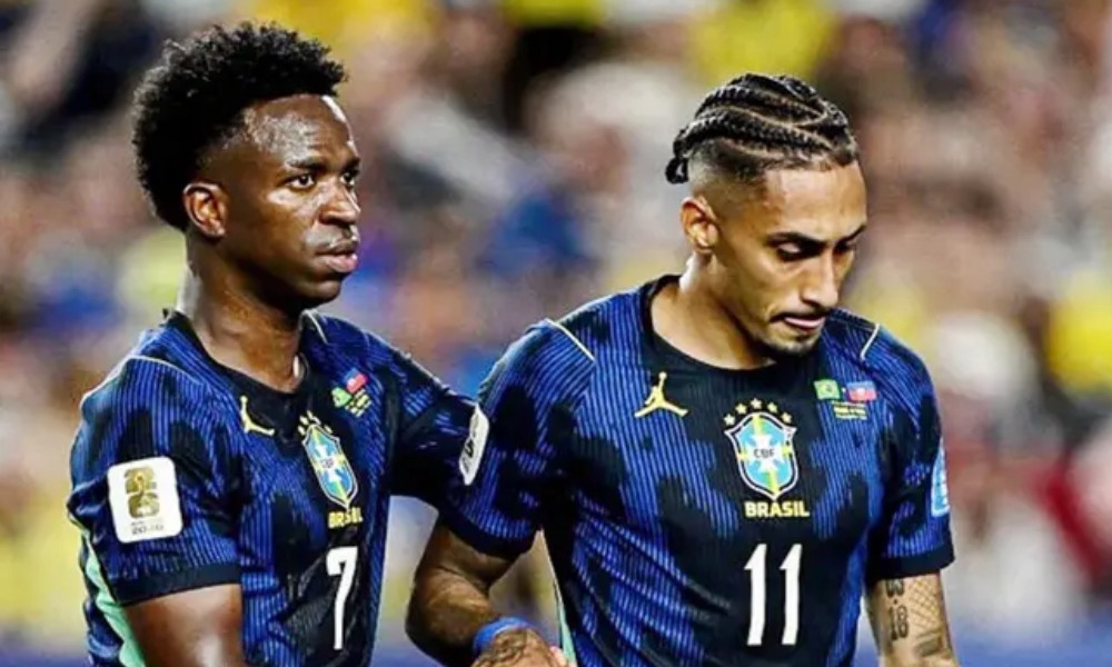 Brazil coach reveals the severity of Raphinha's injury.