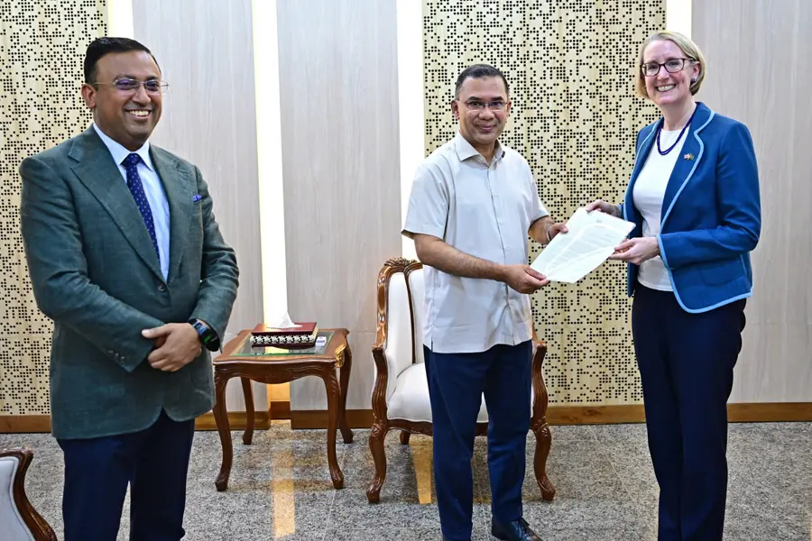 PM, British envoy explore new avenues for Bangladesh-UK cooperation