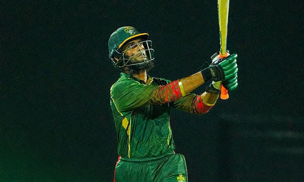 Bangladesh lost despite a blistering innings from Mahmudullah.