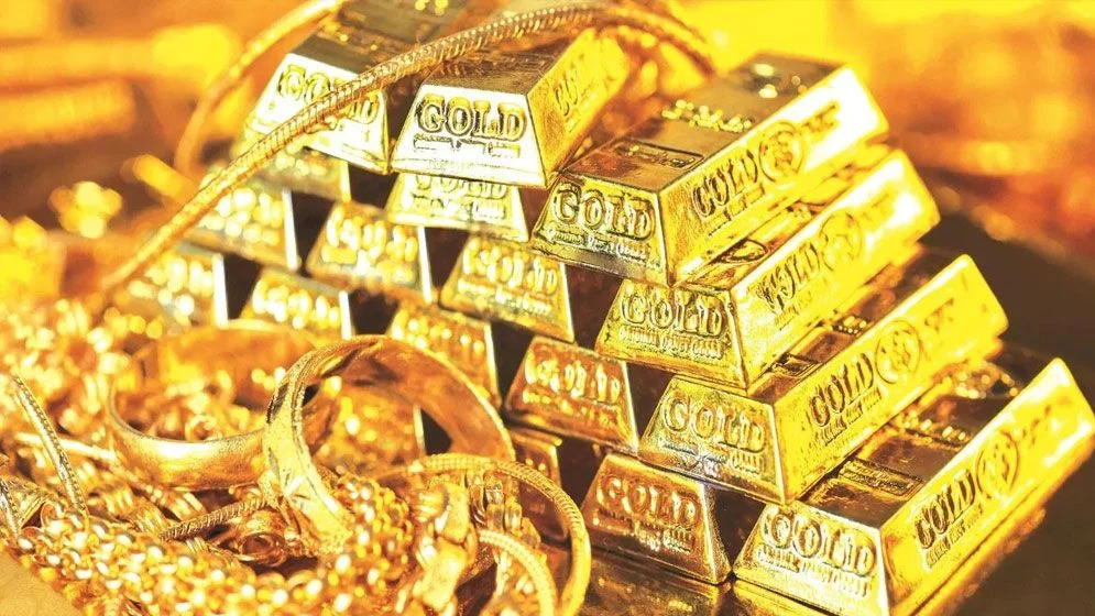 Gold prices rose in the global market.