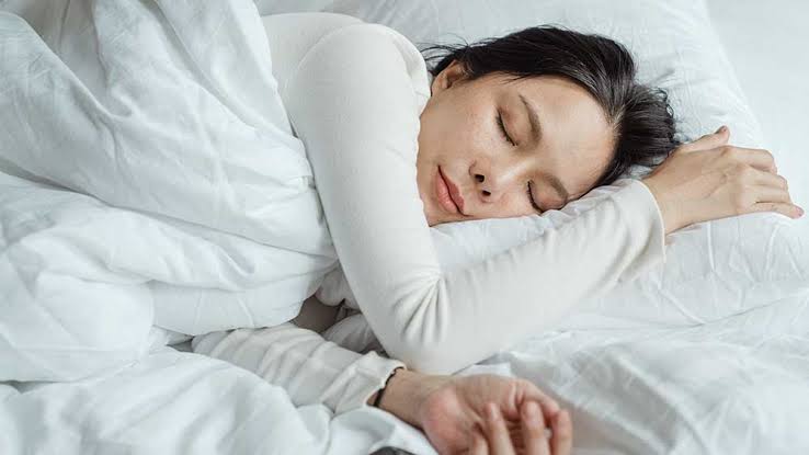 Same Bedtime, Different Wake-Up Times: How Does It Affect Your Body?