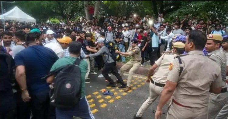 Internet Shutdown, Rail Disruptions and Heavy Security: What’s Happening in Delhi?