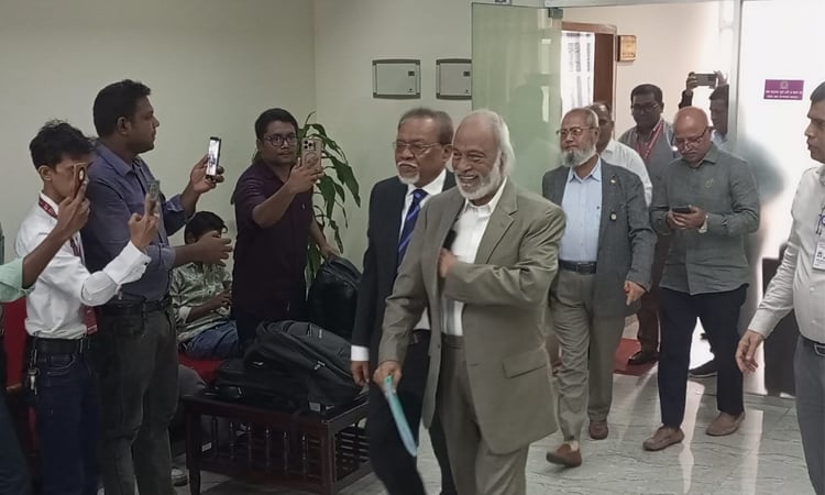 BNP holds meeting with CEC ahead of election