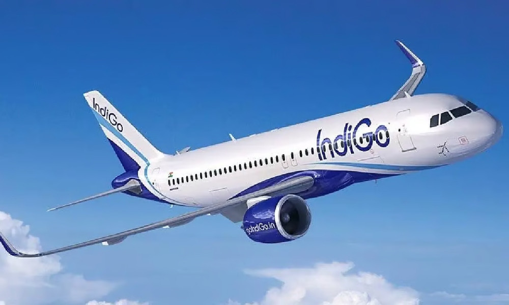 Fire on board IndiGo flight in India; emergency landing.