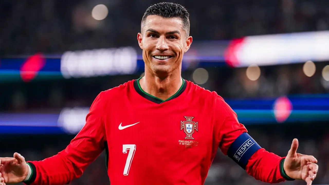 "I am the best footballer in history."