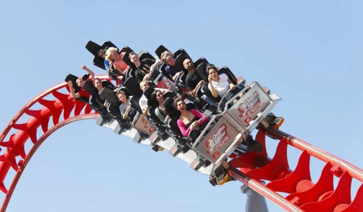 Roller coaster accident at US amusement park; one killed.