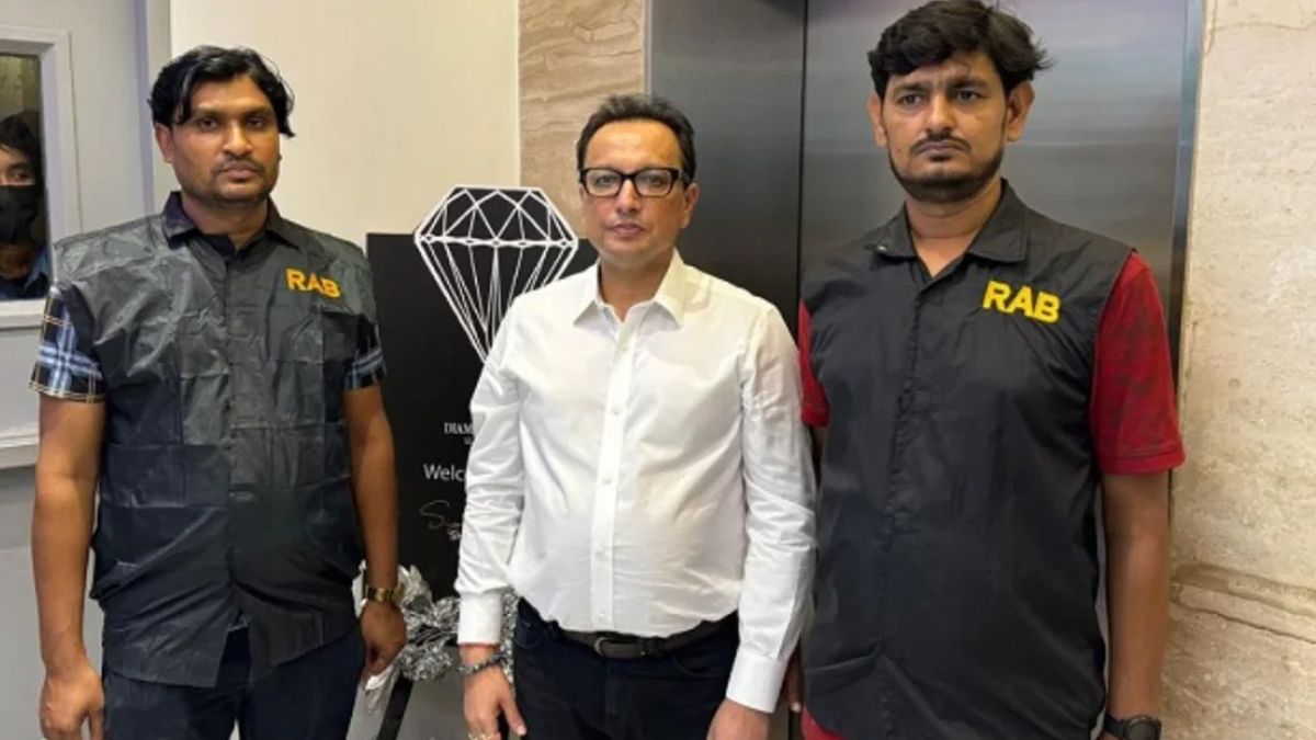 Diamond World MD Dilip Agarwala arrested