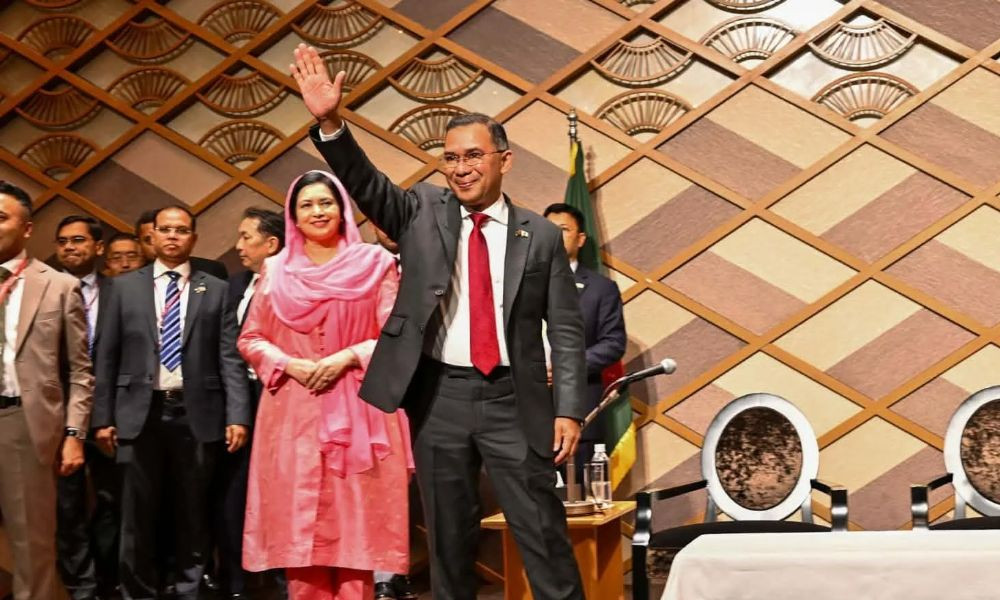 Prime Minister calls on expatriates and citizens to work together to build a developed nation
