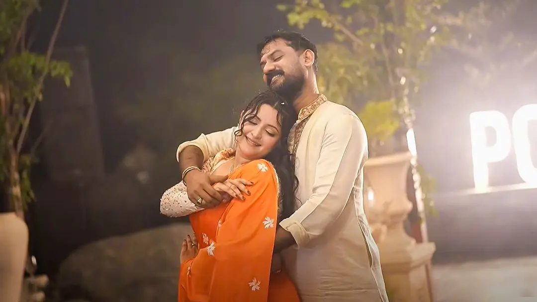 Pori Moni’s spectacular dance at her birthday party—who is the person accompanying her?