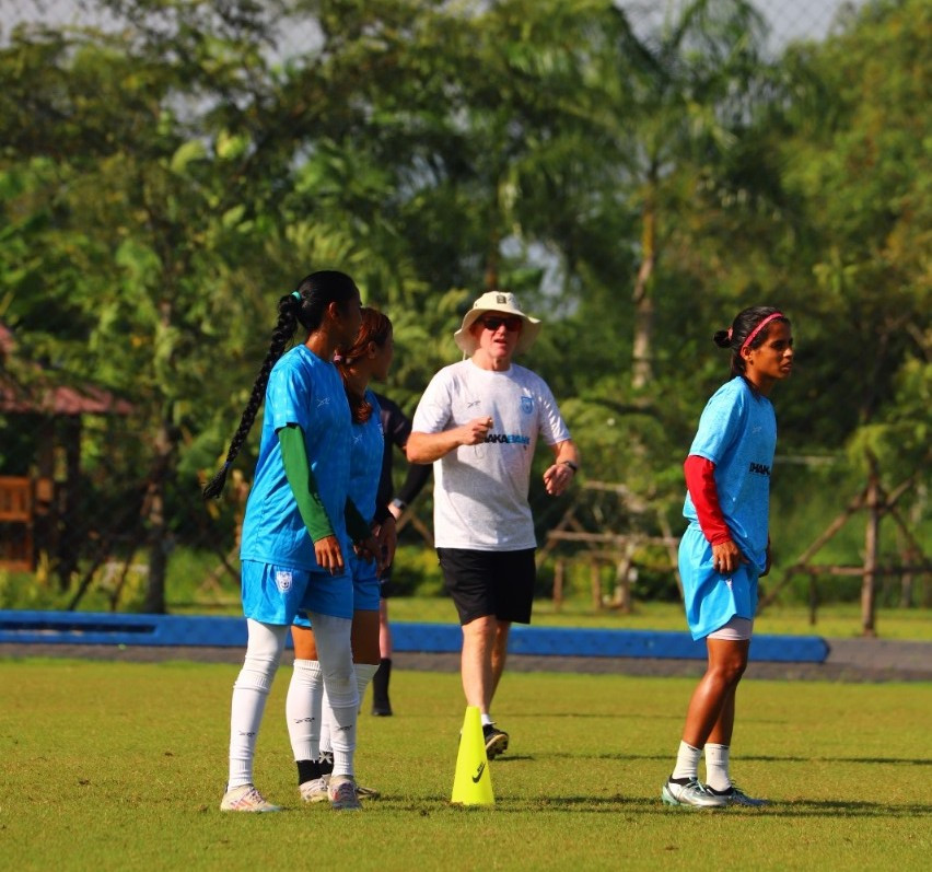 Butler urges realism as Bangladesh aim to bounce back