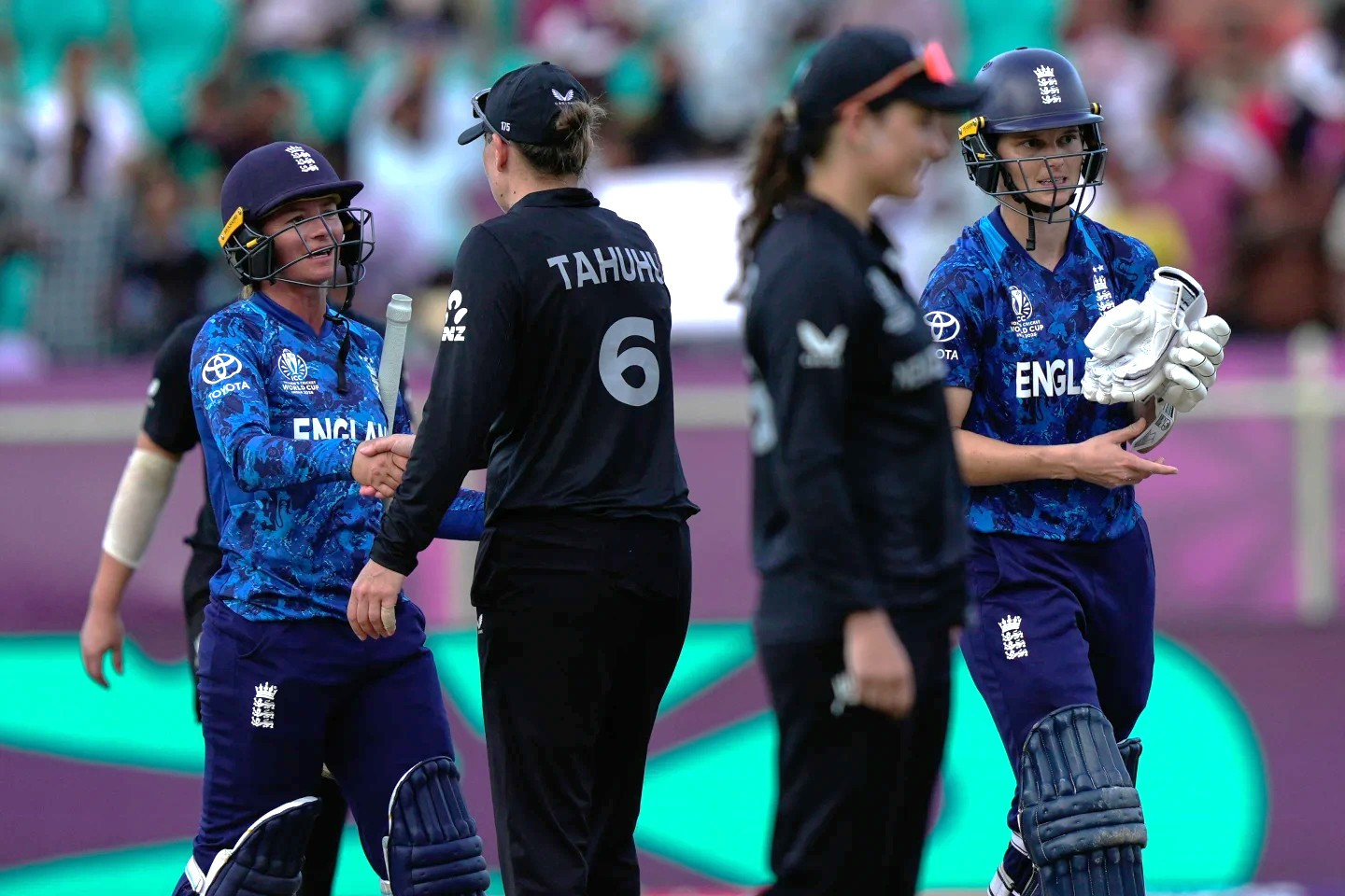 England beat New Zealand by 8 wickets, finishes second in league phase