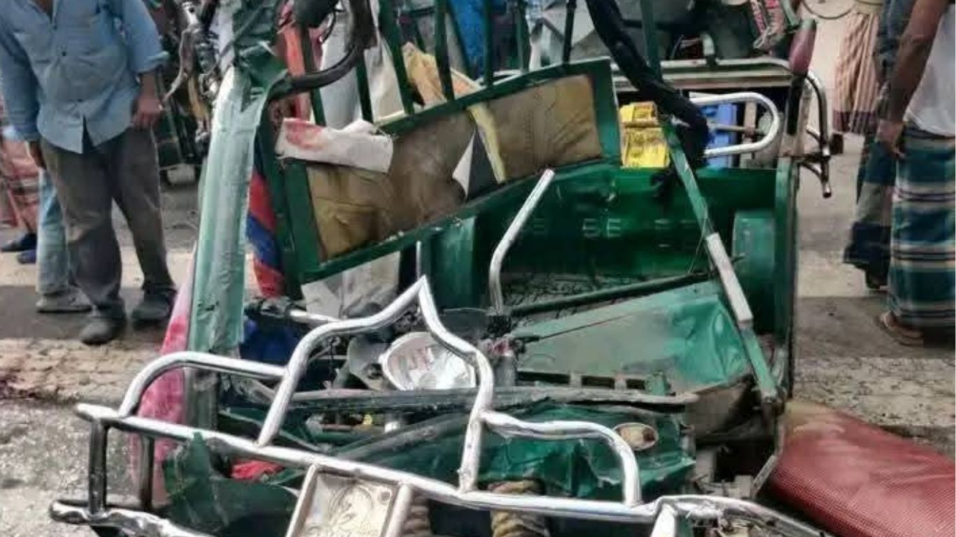 4 killed in Jamalpur road crash