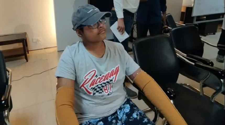Milestone aircraft crash victim Navid returns home after 36 surgeries
