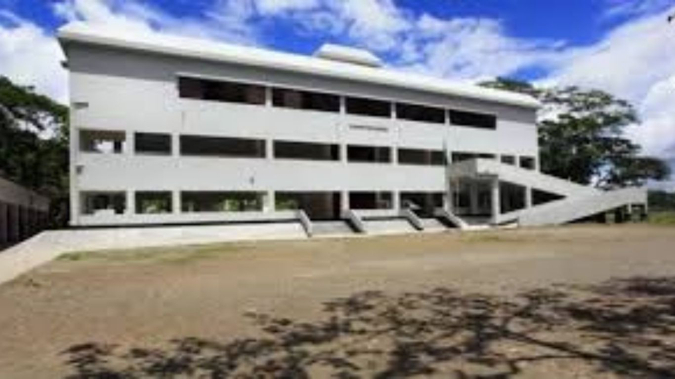 Govt to construct 90 three-storey cyclone shelters in 12 districts