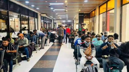 Another 174 Bangladeshis return home from Libya