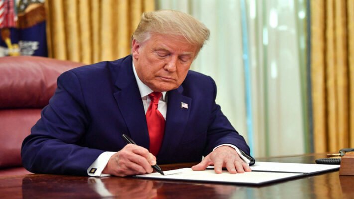 Hundreds of criminals are on Trump’s pardons list