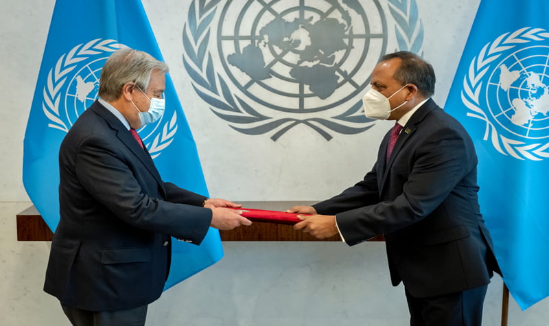 Permanent Representative of Bangladesh presents his credentials to the UN