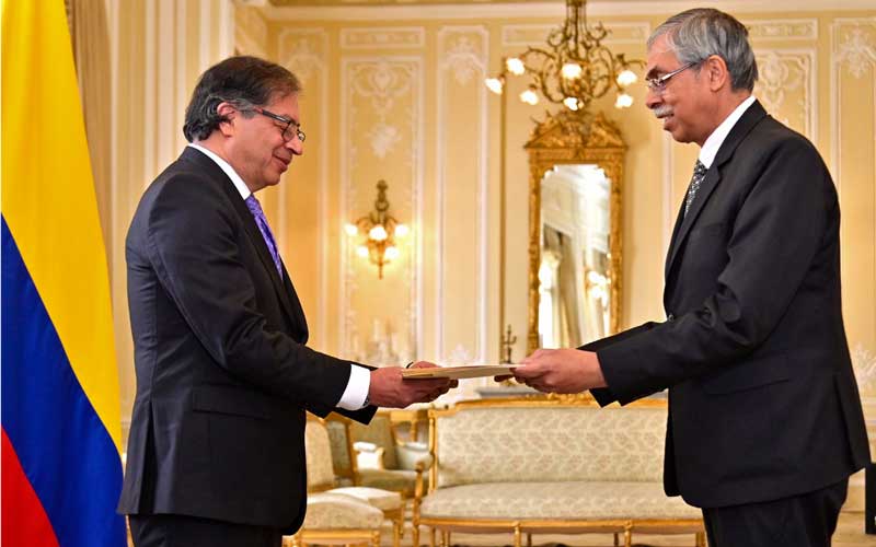 Colombia's assurance to support Bangladesh in ready-made garments and medicine industry