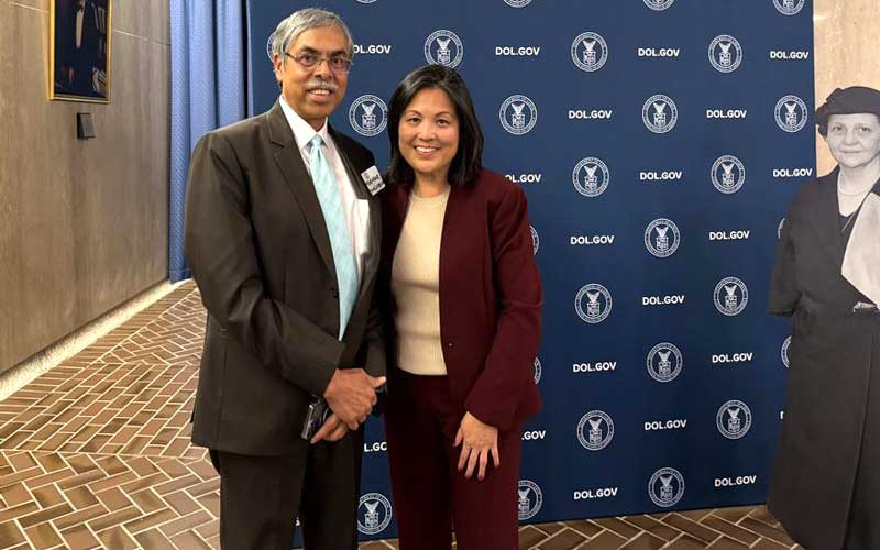 Ambassador meeting with US Secretary of Labor on the country's labor situation