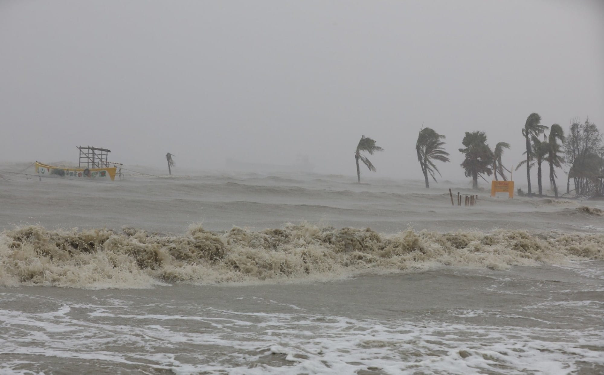 Depression in Bay triggers coastal flooding, kills 3