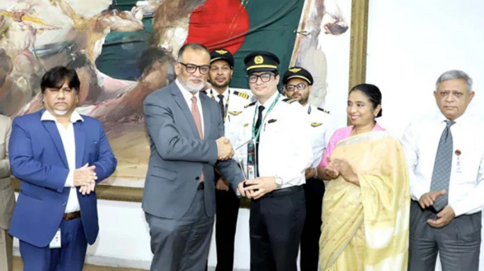 Govt honours Biman crew for safe landing after mid-air wheel loss