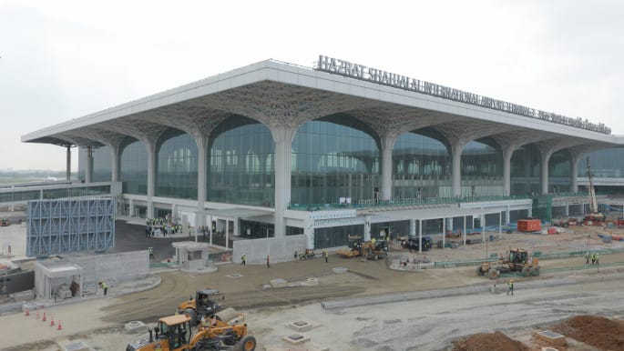 Dhaka airport 3rd terminal: Three advisers visit project site to assess work progress