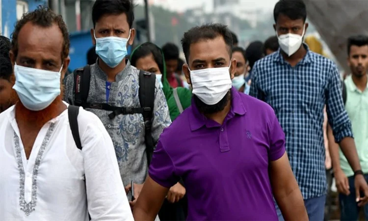 Railways ministry asks travellers to wear masks