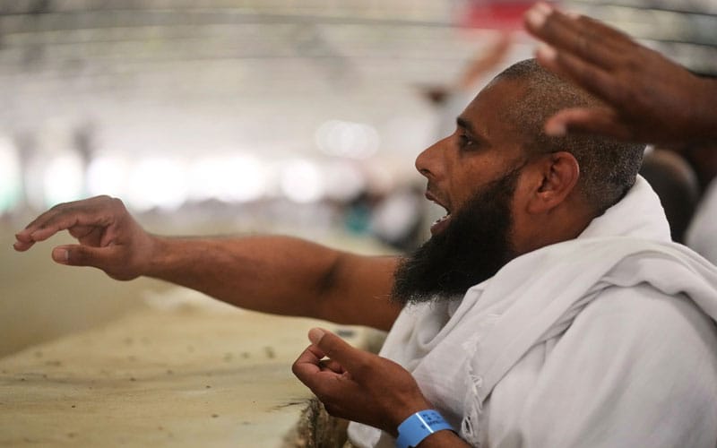 Controversy over Sikh leader's prayer in US House, Criticized after being mistaken for a Muslim