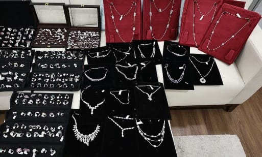 Passenger takes bag full of diamonds to Bangladesh, Dubai Police bring it back