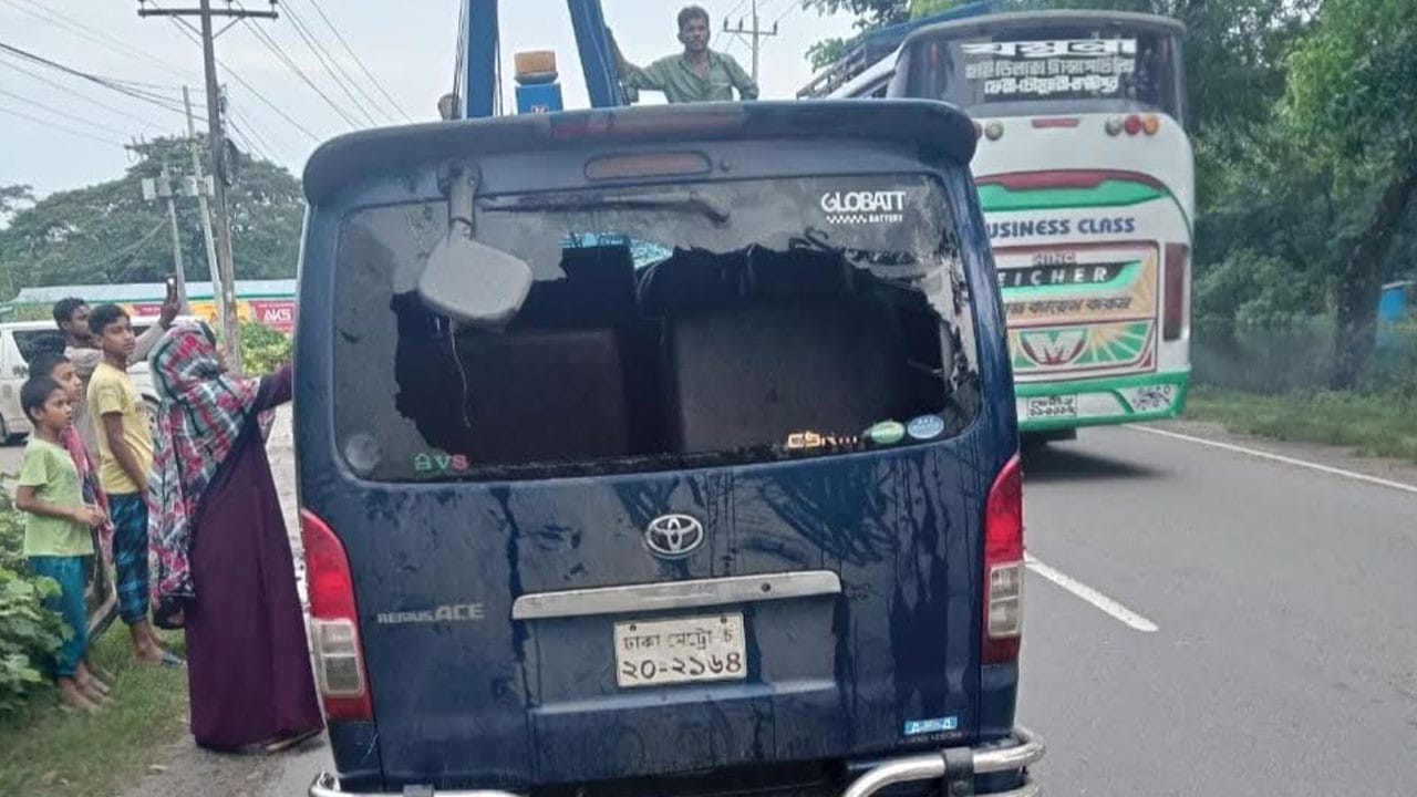 Seven of a family killed while bringing back Oman expat