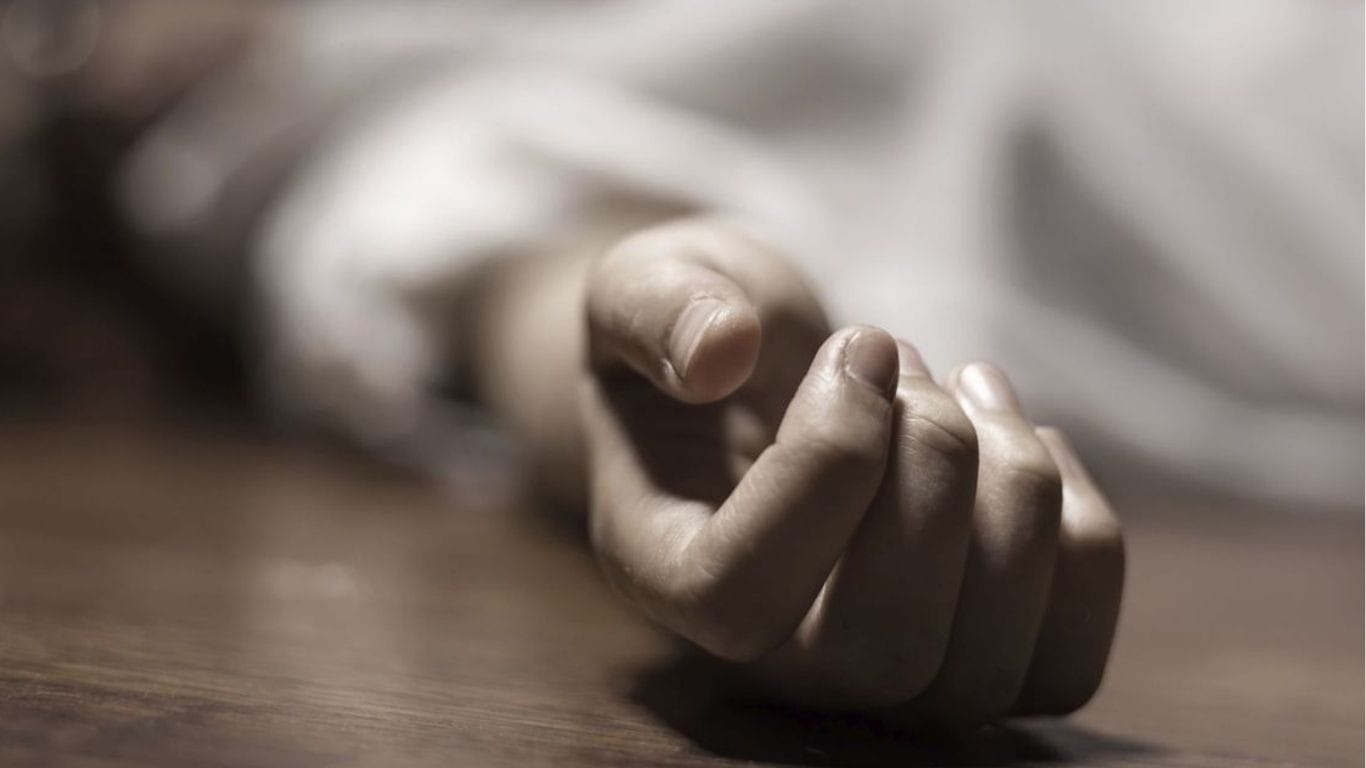 Collision between two buses leaves 3 dead in Faridpur